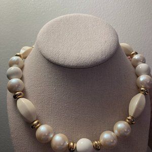 Vintage / Costume 28 in. necklace